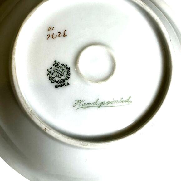 PT Bavarian Porcelain Vintage Hand Painted 7" Serving Bowl Sweet Peas Gold Trim - Picture 5 of 6